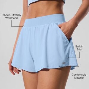 NWOT ALO Yoga Breezy Shorts in Seashell Blue- XS